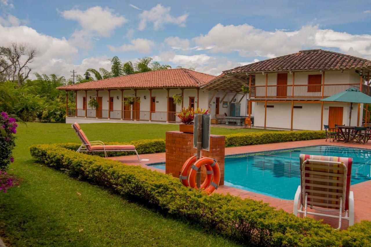 Villa Hacienda El Saman Quimbaya Exterior foto