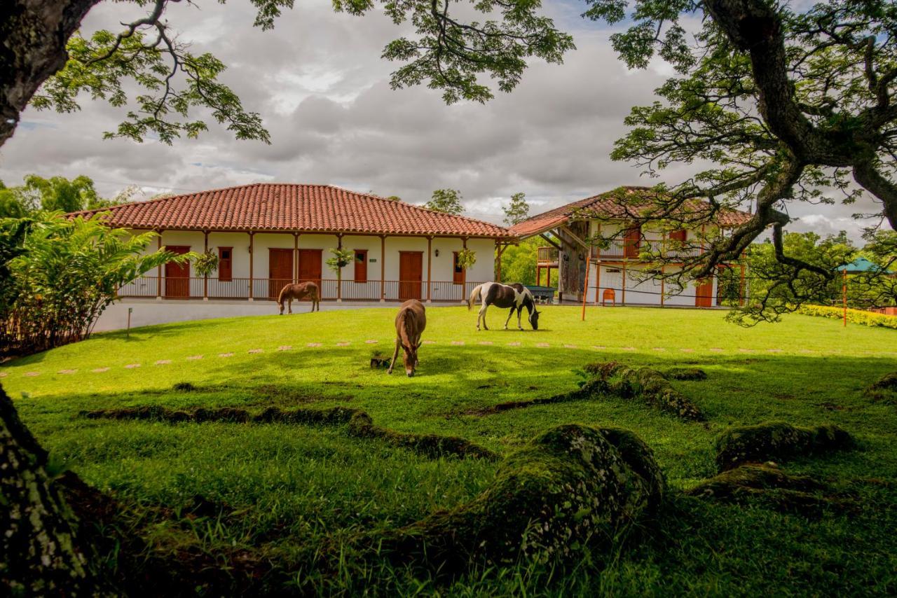 Villa Hacienda El Saman Quimbaya Exterior foto